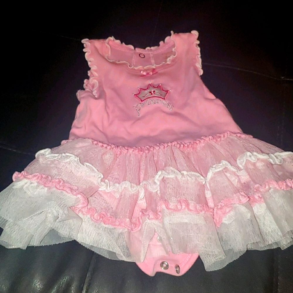 💜 4 /$15 baby girl clothes